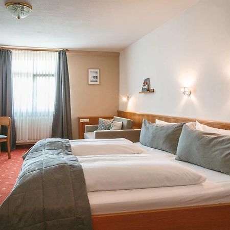 Akzent Hotel Sternen Ульдинген-Мюльхофен Экстерьер фото