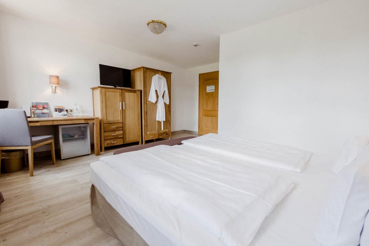 Akzent Hotel Sternen Ульдинген-Мюльхофен Экстерьер фото