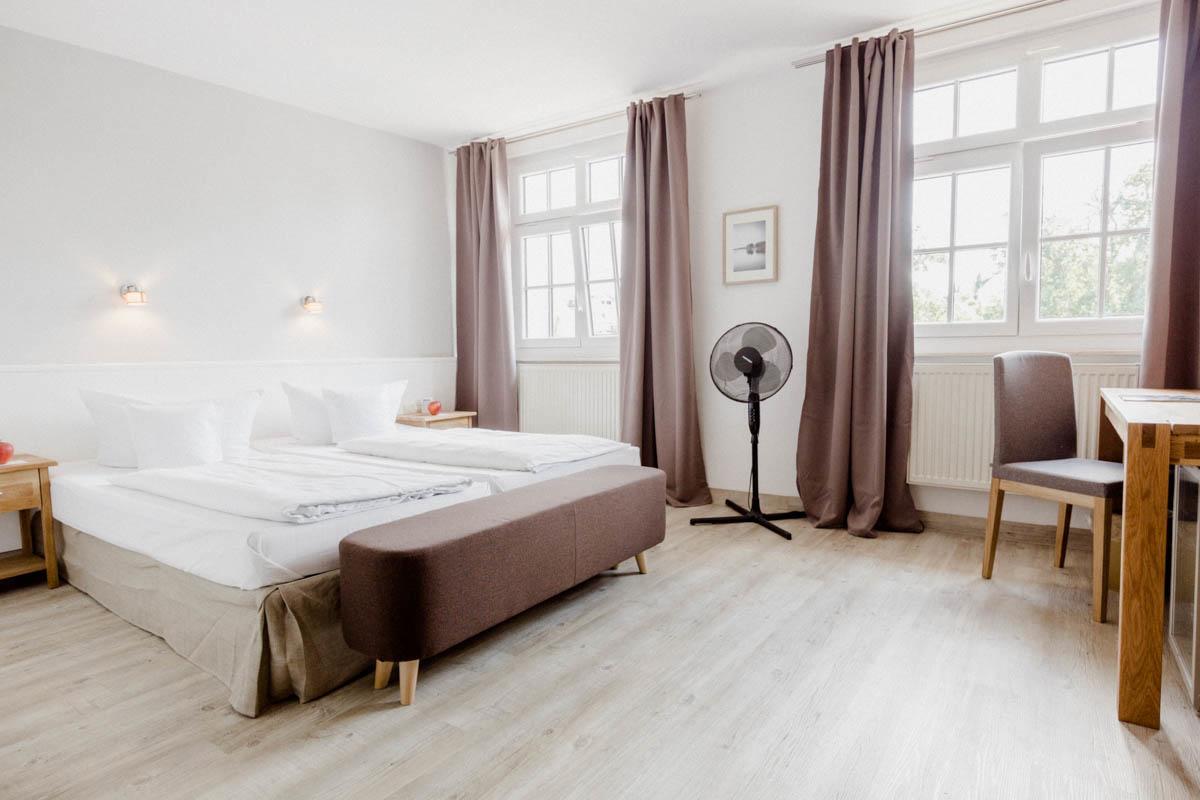 Akzent Hotel Sternen Ульдинген-Мюльхофен Экстерьер фото