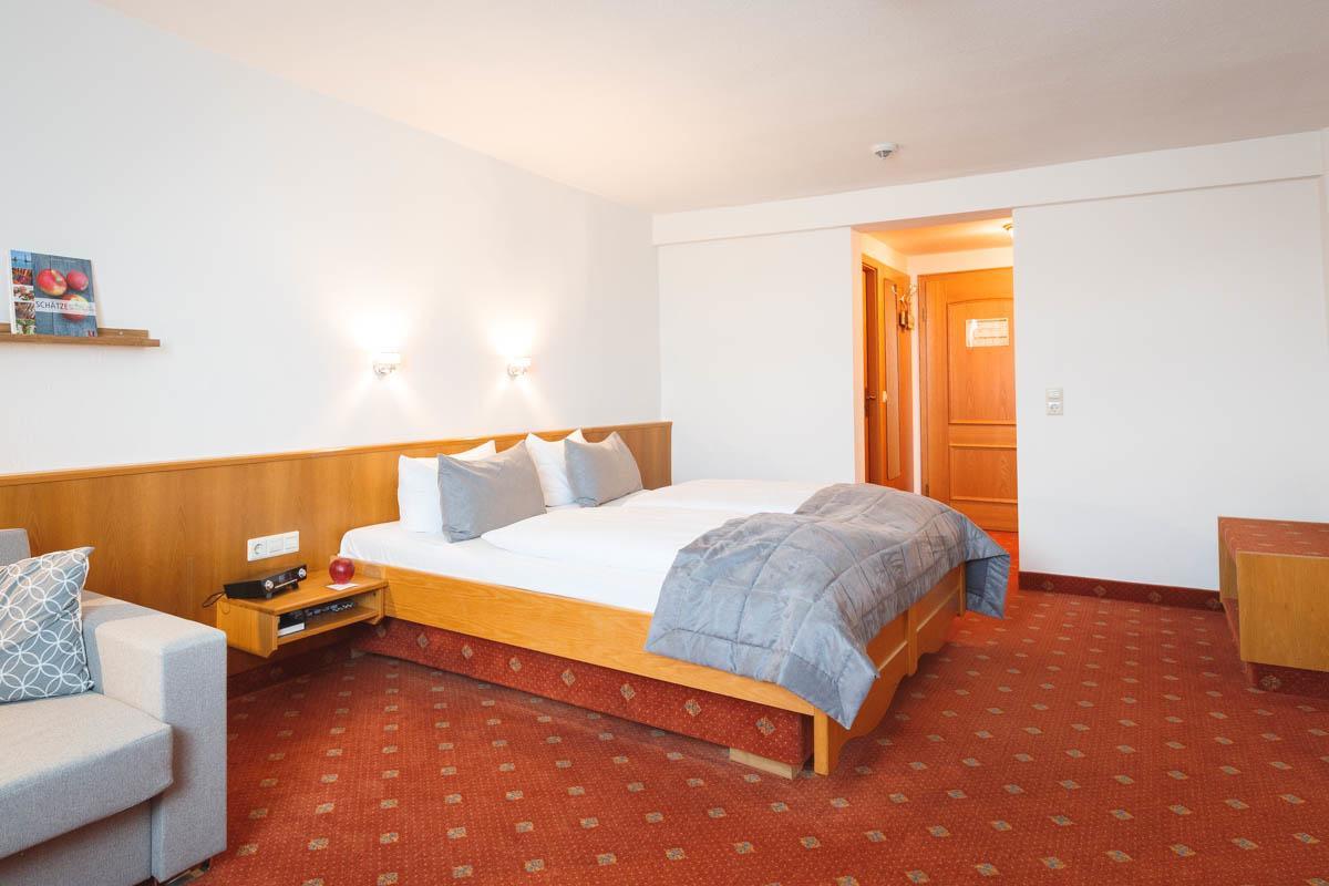 Akzent Hotel Sternen Ульдинген-Мюльхофен Экстерьер фото